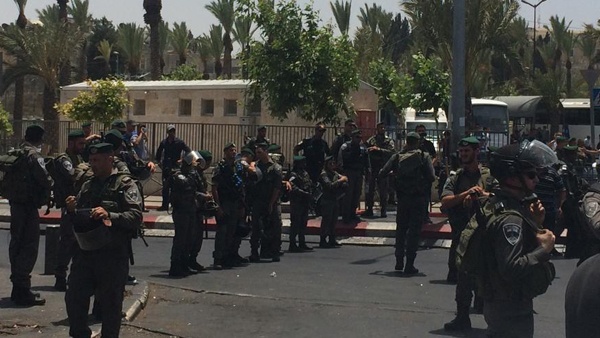 الشرطة الإسرائيلية ترفع حالة التأهب في الداخل